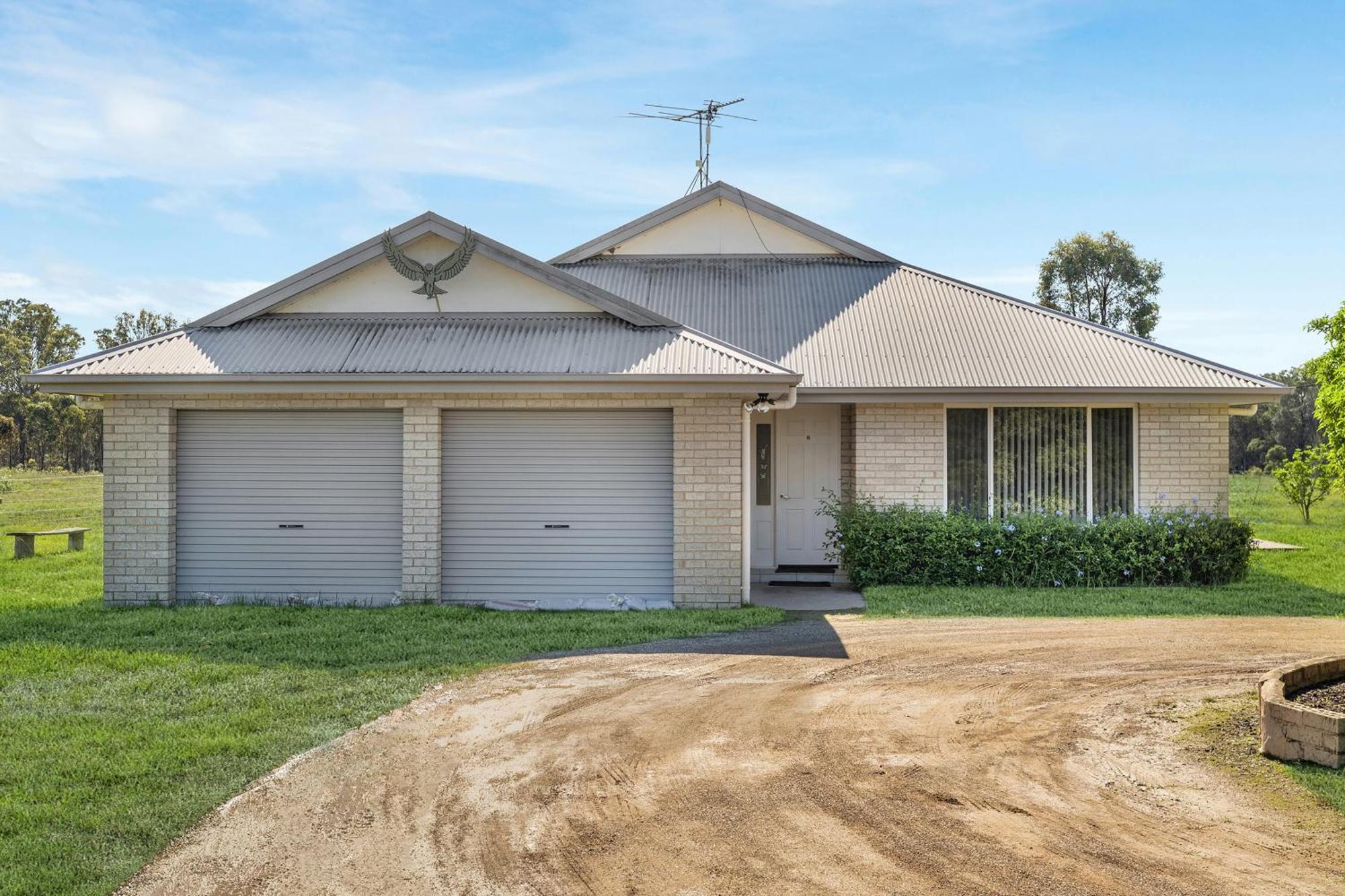 Madigan - The Homestead * Lovedale